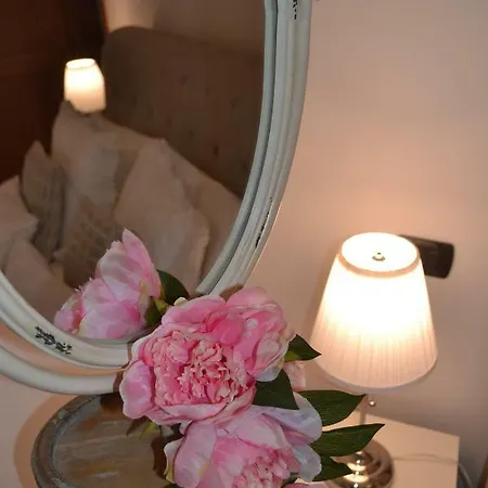 Airport & Fair 아파트 피우미치노