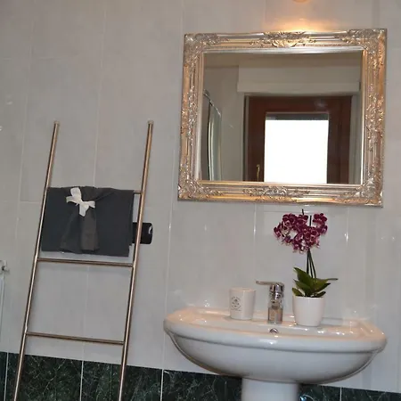 Airport & Fair 아파트 *