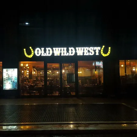 Airport & Fair 피우미치노