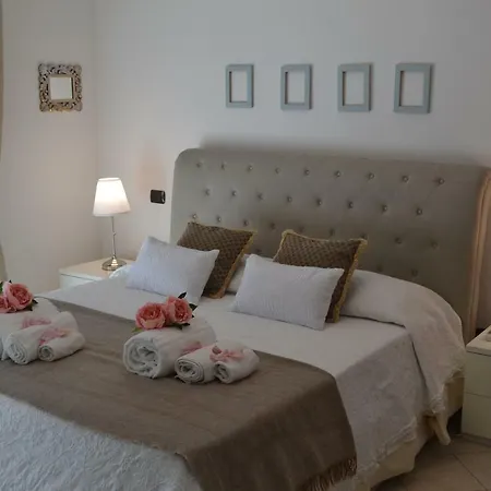 Airport & Fair 아파트 피우미치노