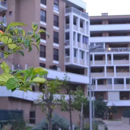 아파트 Airport & Fair