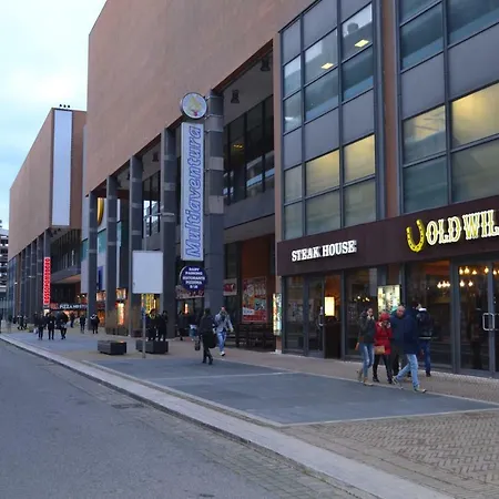 Airport & Fair 피우미치노