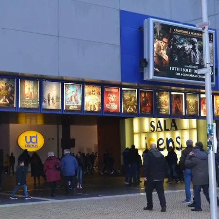 Airport & Fair 아파트