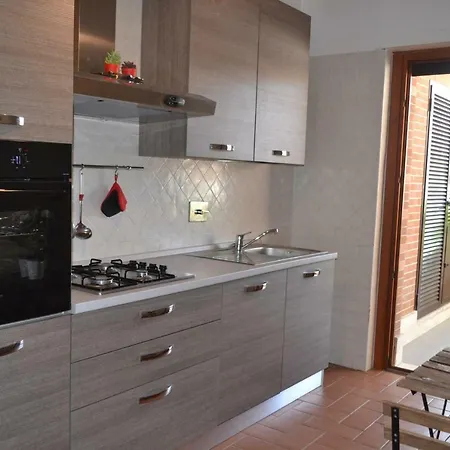 아파트 Airport & Fair