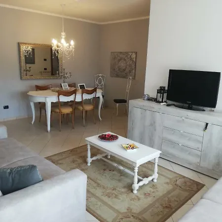 아파트 Airport & Fair *